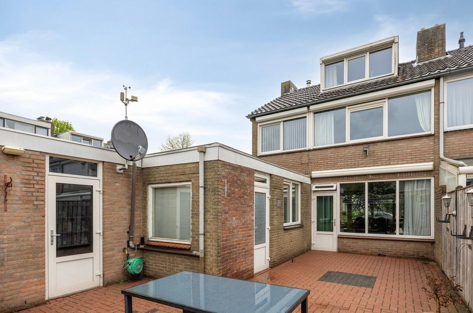 Michiel de Ruijterstraat 15