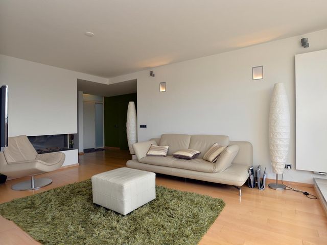 Salviabeemd 39H, Maastricht