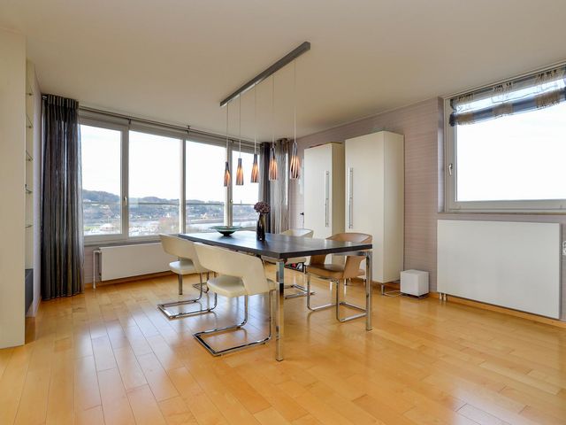 Salviabeemd 39H, Maastricht