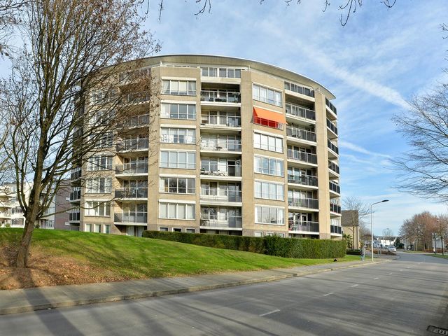 Salviabeemd 39H, Maastricht