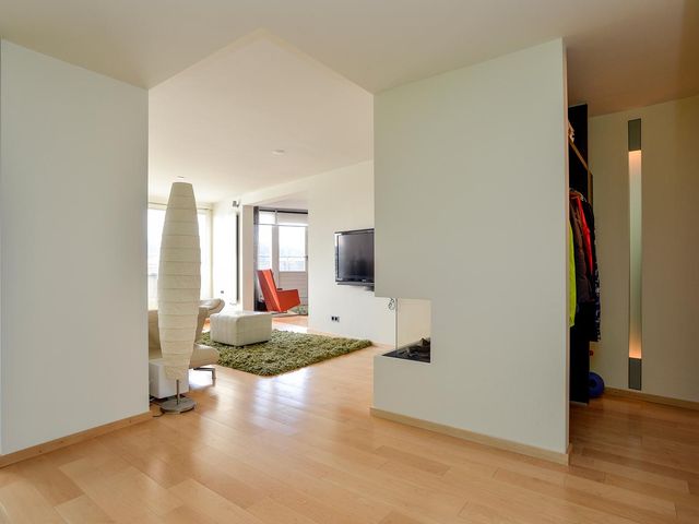 Salviabeemd 39H, Maastricht