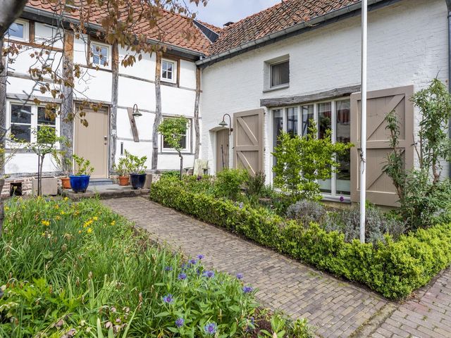 Bovenstraat 15, Noorbeek