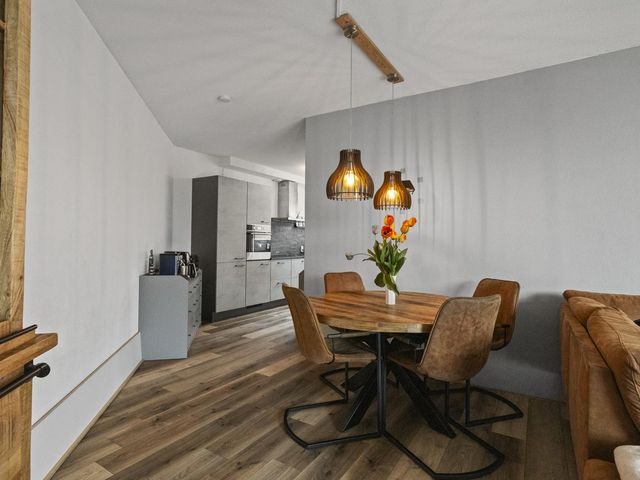 Middelzand 5806, Julianadorp