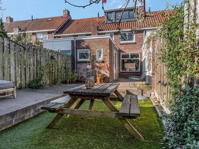 Kamperfoeliestraat 14, Nijmegen