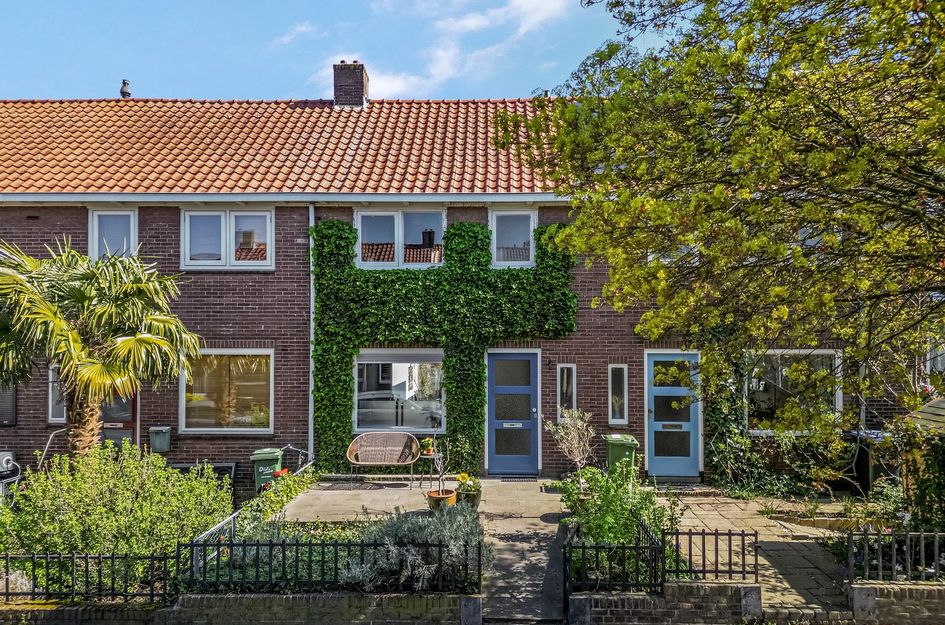 Kamperfoeliestraat 14