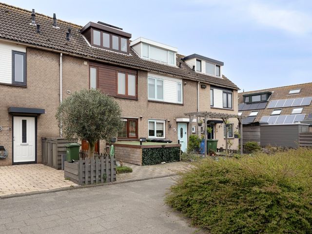 Hoefslag 30, Hoek van Holland