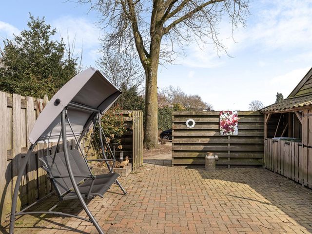 Uithof 42, Schoonebeek