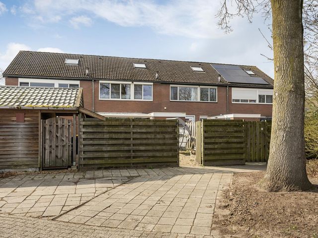 Uithof 42, Schoonebeek