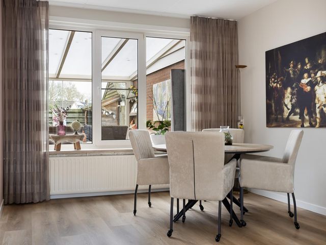 Uithof 42, Schoonebeek