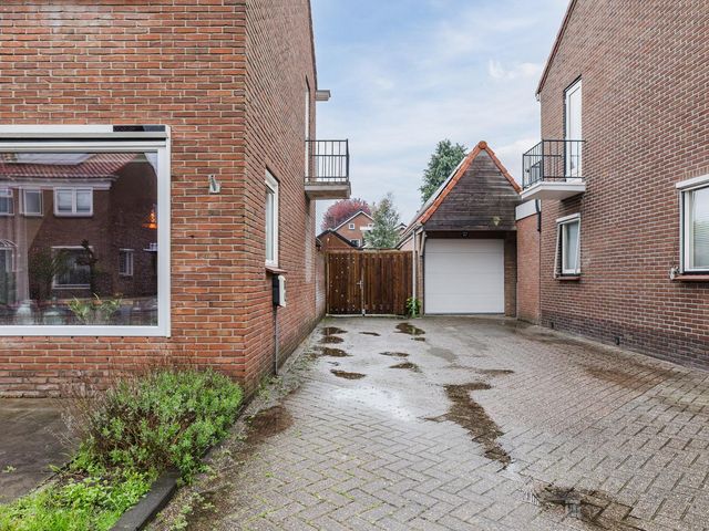 Da Costastraat 14, Hoogeveen