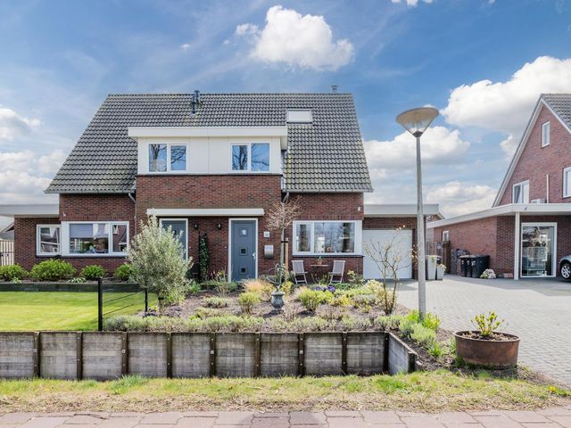 Carstensdijk 32, Elim