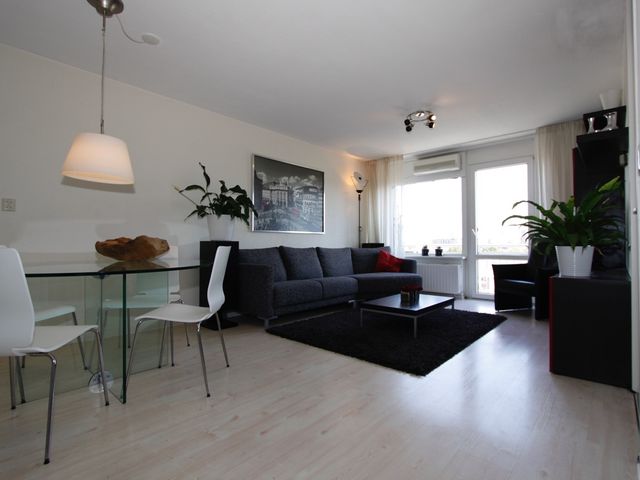 Afslag 49, Zwijndrecht