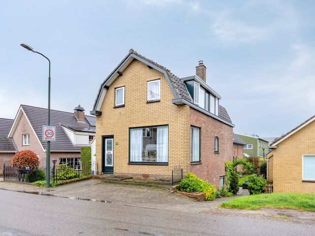 Buitendams 407, Hardinxveld-Giessendam