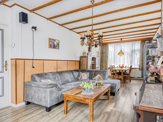 Buitendams 407, Hardinxveld-Giessendam