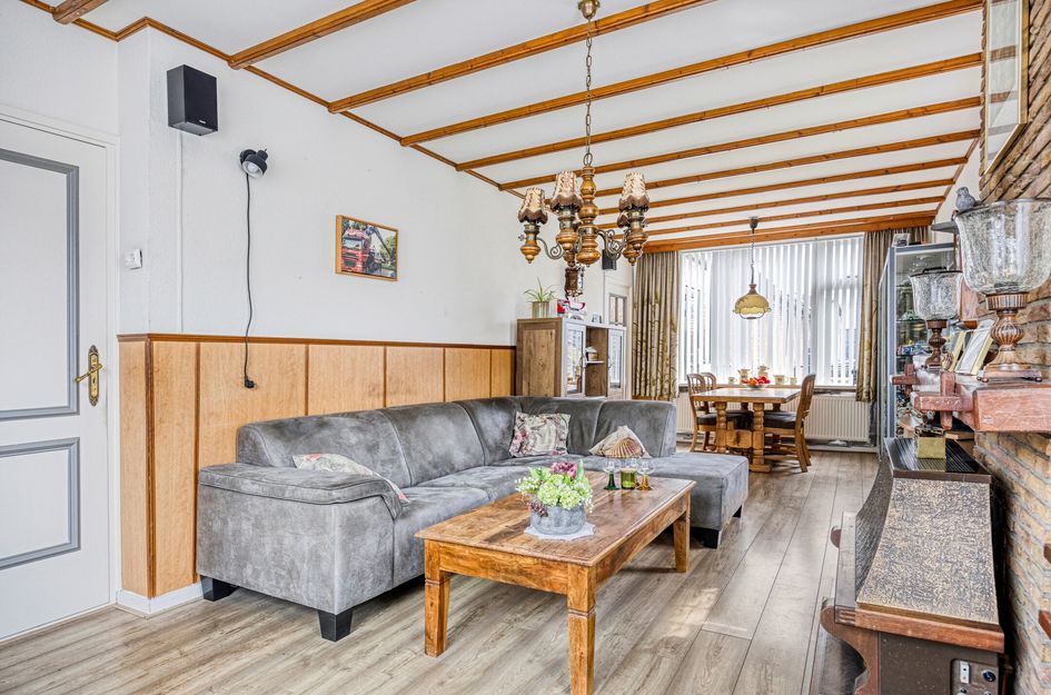 Buitendams 407