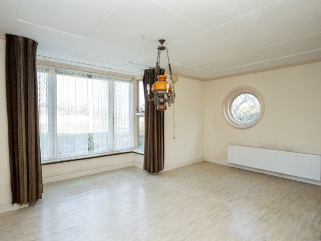 Klif 38, Den Hoorn