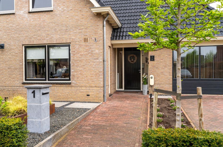 Hugo De Grootstraat 1