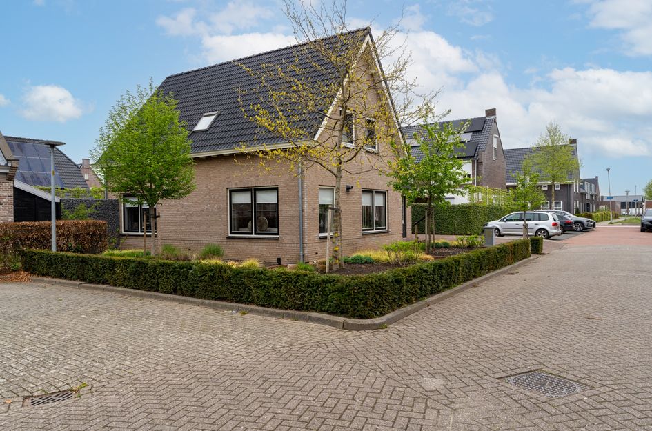 Hugo De Grootstraat 1