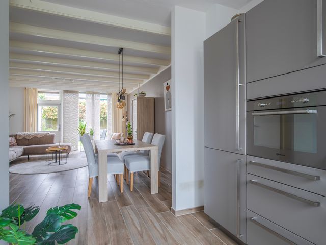 Goudenregenstraat 15, Duiven
