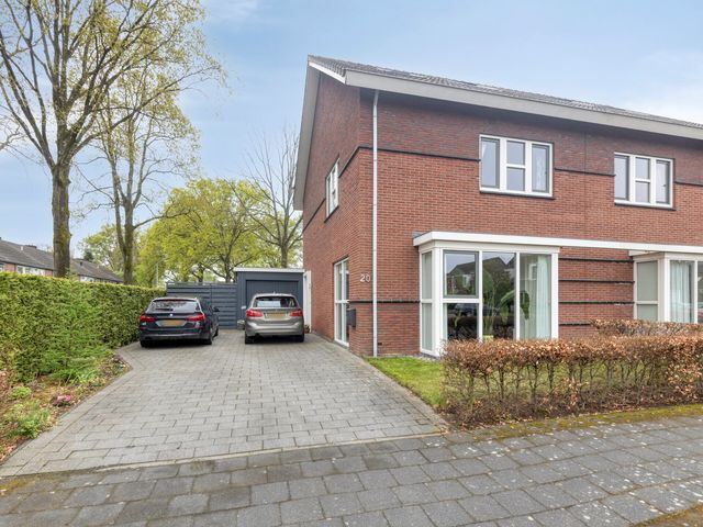 Kluft 20, Borger