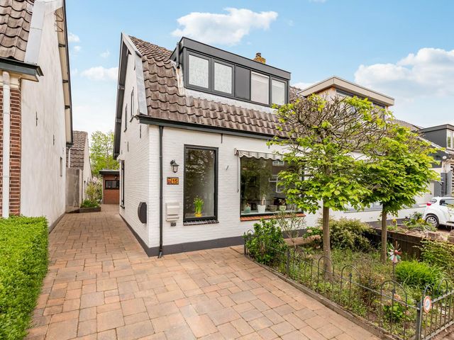 van der Muelenstraat 15, Driebergen-Rijsenburg