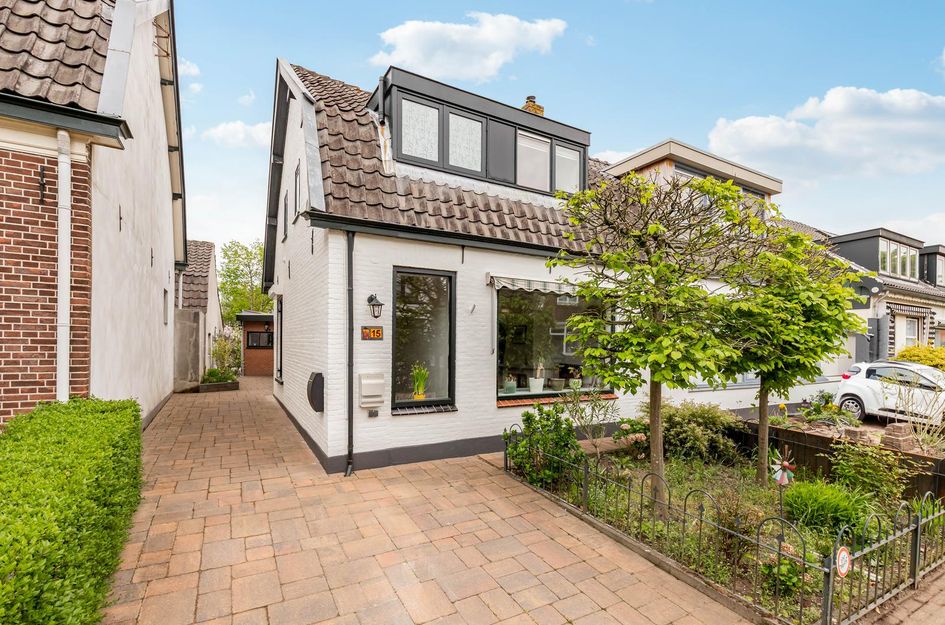 van der Muelenstraat 15