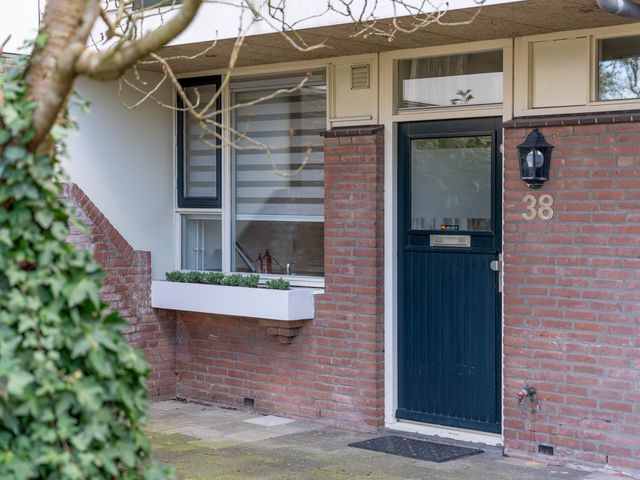 De Vennen 38, Weesp