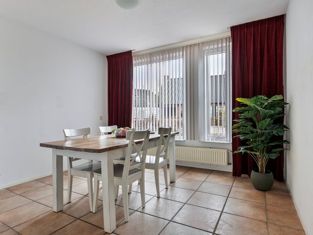 Kraaiheide 7, Oost West en Middelbeers