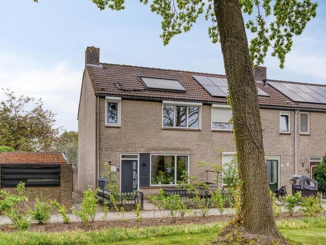 Paukeslag 116, Etten-Leur