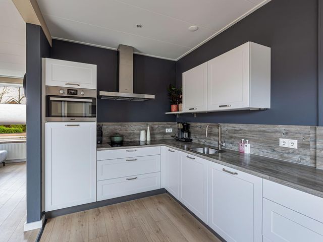 Marwei 36, Delfstrahuizen