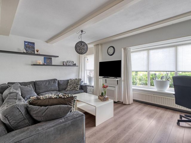 Hazenberg 16, Roosendaal