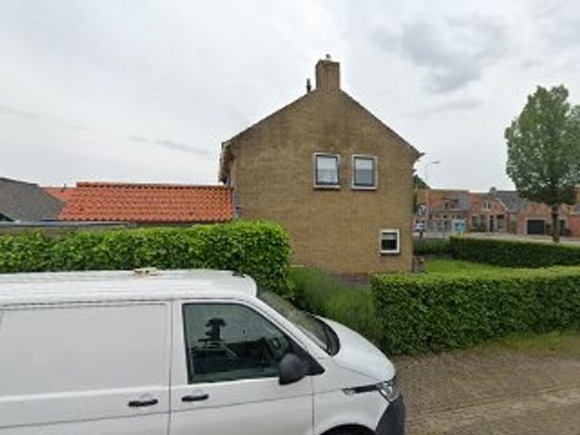Claes Barthoutstraat 2, Sint Jacobiparochie