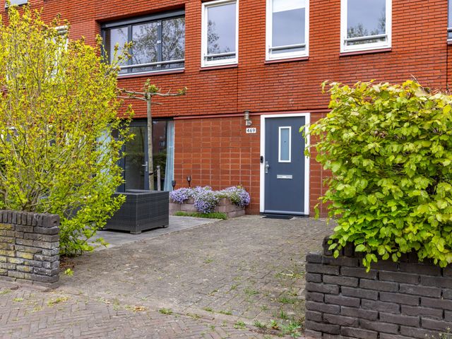 Burg Jhr Q v Uffordln 469, Apeldoorn