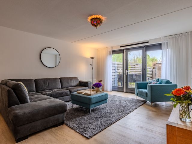 Burg Jhr Q v Uffordln 469, Apeldoorn