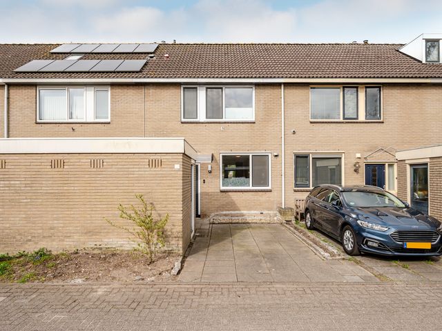Zwartezeestraat 37, Lelystad