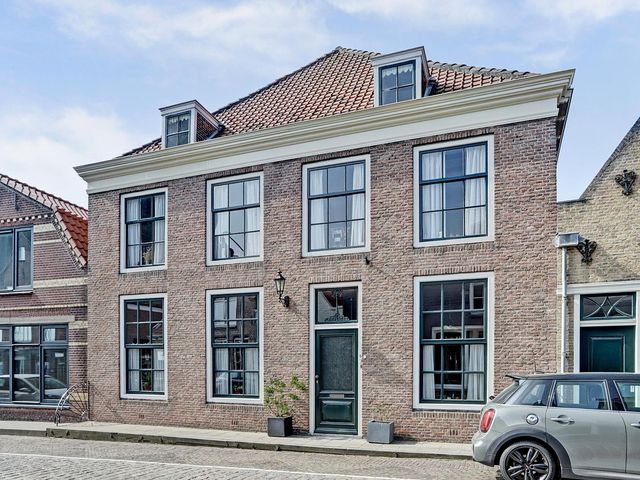 Varremarkt 5, Zierikzee