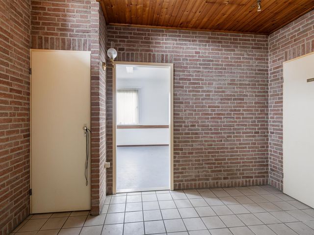 Westpoort 2, Sint-Maartensdijk
