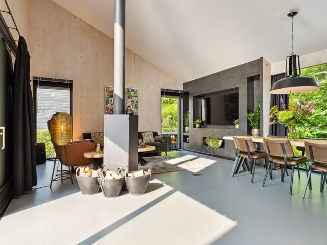 De Eenvoud 15, Almere