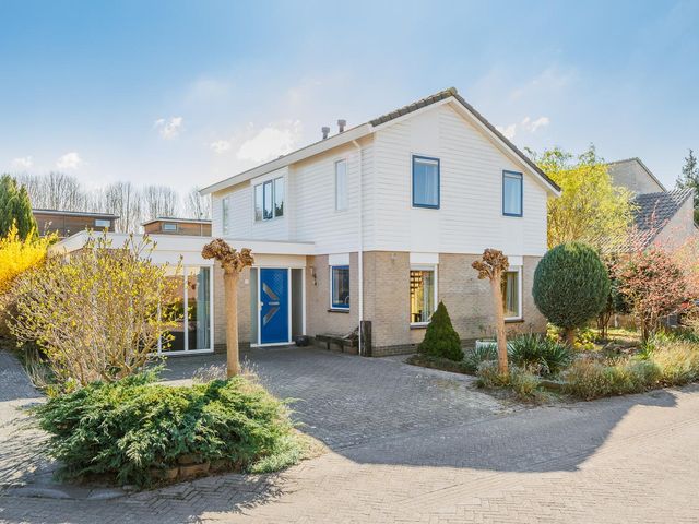 Ellertsveld 1, Lelystad