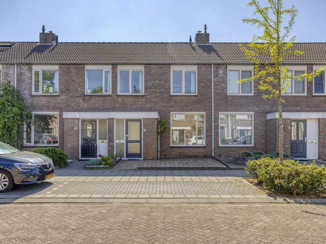 Peellaan 44, Oss