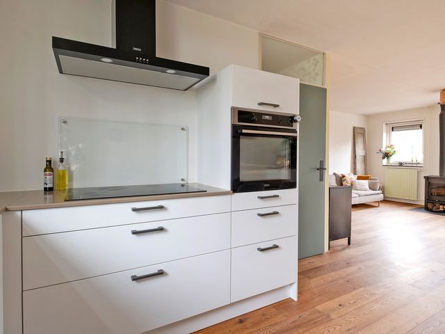 Waterland 164, Groningen