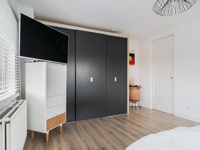 Dorpsweg 26C, Rotterdam