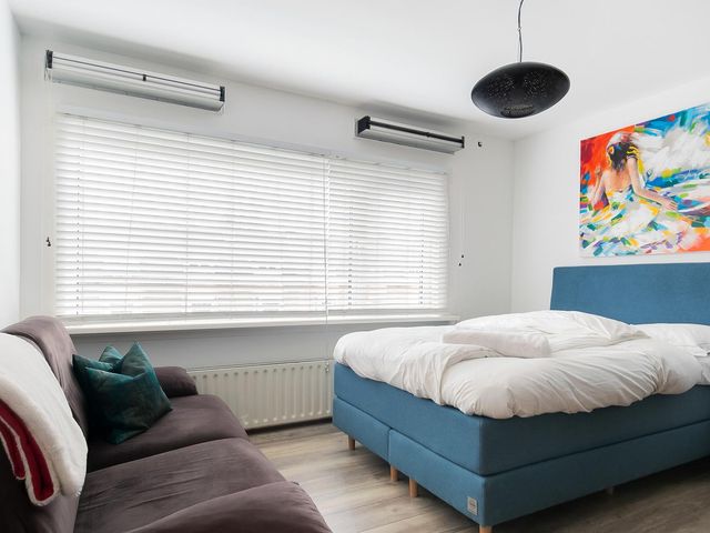 Dorpsweg 26C, Rotterdam