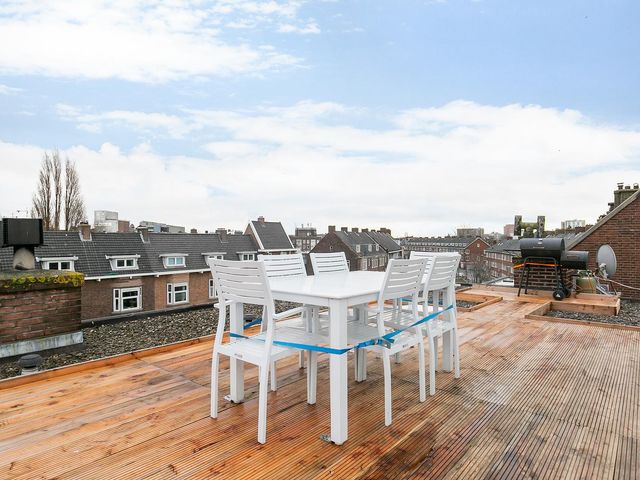 Dorpsweg 26C, Rotterdam