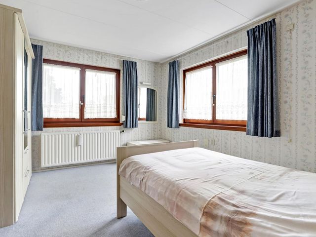 Kruisbessestraat 44, Krabbendijke