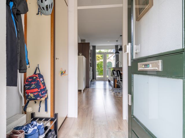 Phia Berghoutlaan 29, Oegstgeest