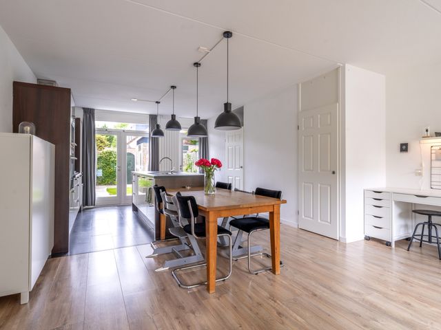 Phia Berghoutlaan 29, Oegstgeest