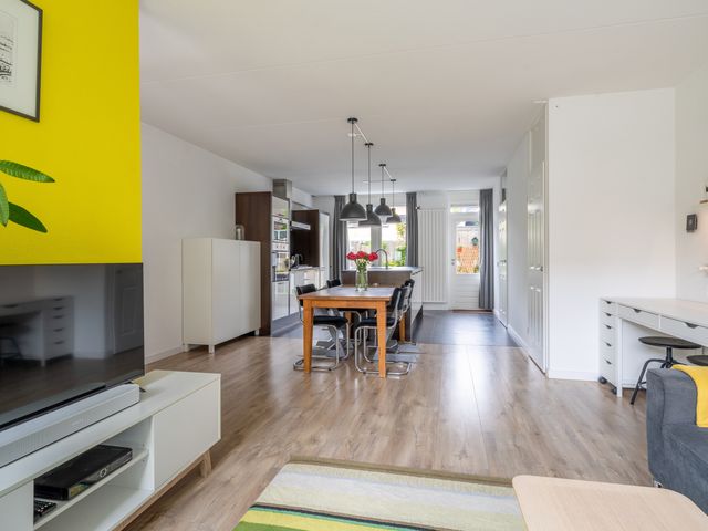 Phia Berghoutlaan 29, Oegstgeest