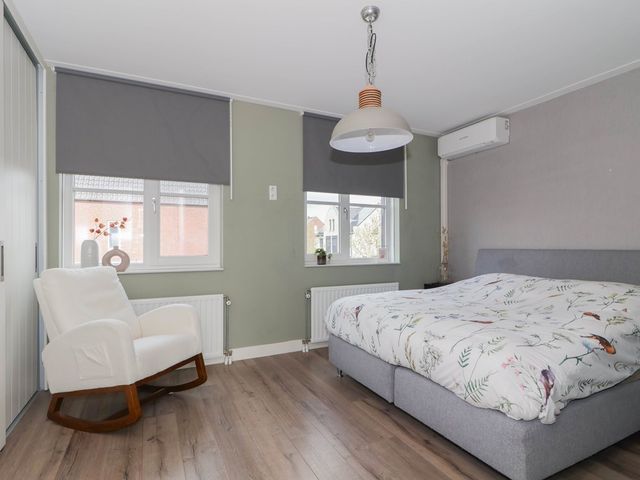 Bloemkamp 15, Bunschoten-Spakenburg