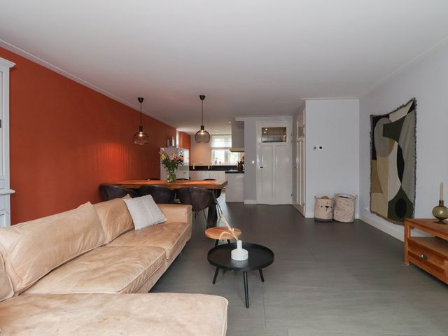 Bloemkamp 15, Bunschoten-Spakenburg